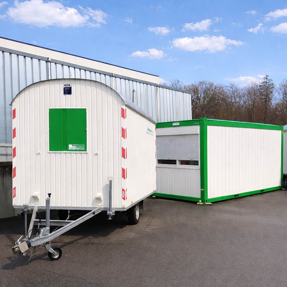 Bauwagen und Container